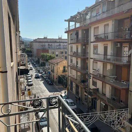 Apartament Moon House