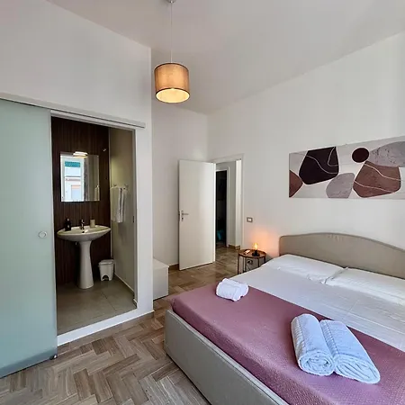 Apartament Moon House *
